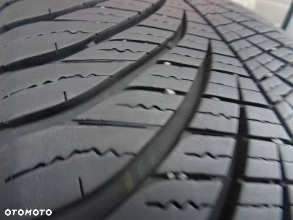 215/55/R17 94V GOODYEAR VECTOR 4 seasons GEN-2 - 3