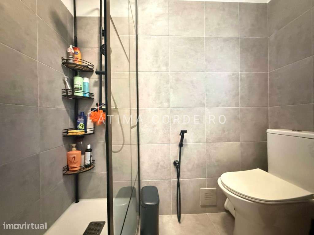 Excelente apartamento T2 com vista para a Serra de Sintra-19