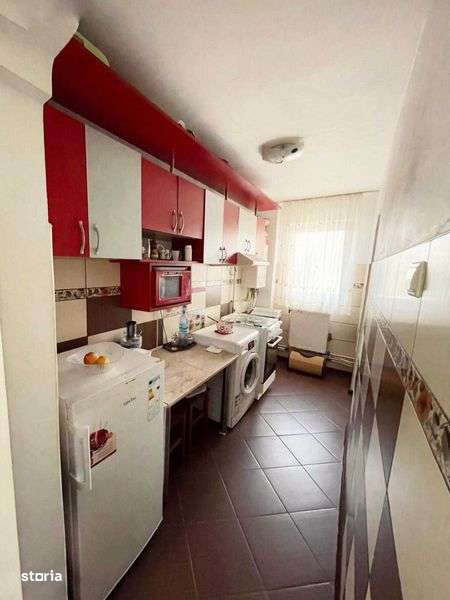 Apartament 3 camere decomandat CENTRU - Imagine principală: 4/8