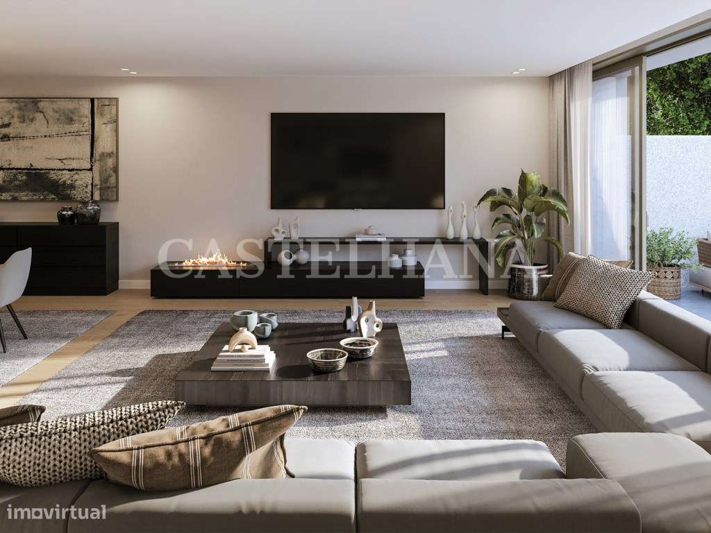 Moradia T3 com área exterior próximo à praia de Lavra - Grande imagem: 4/82