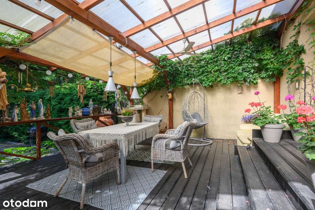 Rodzinny dom, świetna lokalizacji w Konstancinie-7