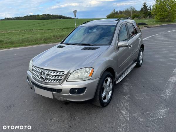 Mercedes-Benz ML 500 4-Matic - 7