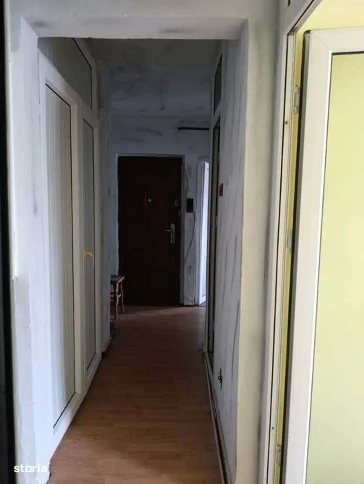 Apartament cu 2 camere in zona Piata Centrala - Imagine principală: 5/7