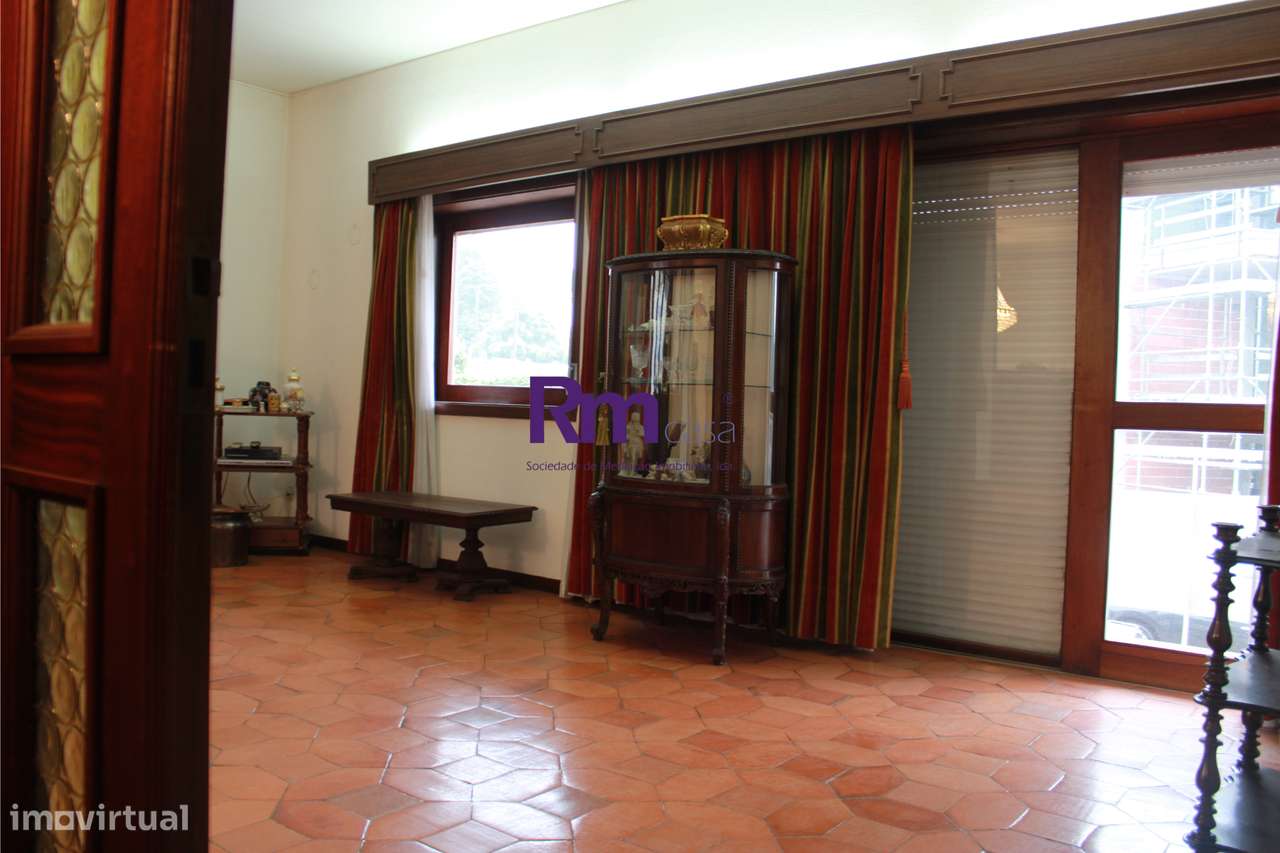 excelente moradia independente na Cruz de Celas-7