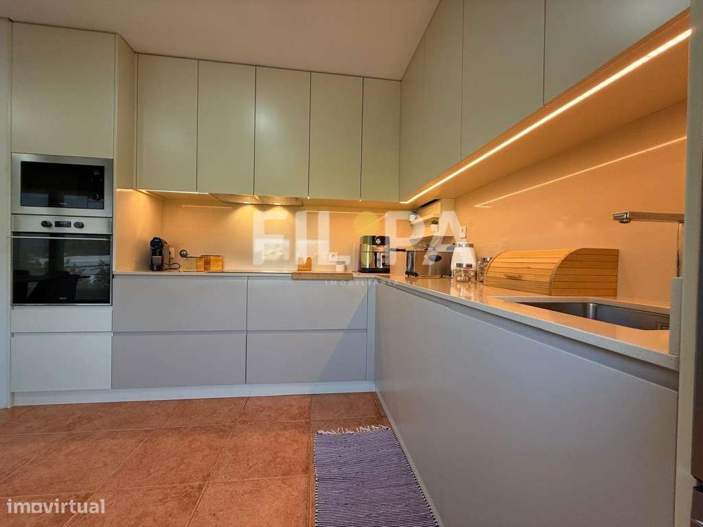 Charme, Luz e Conforto - Moradia V3 Remodelada Junto ao Centro Cult... - Grande imagem: 5/25