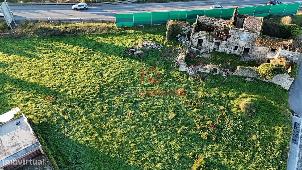 Ruína para Restauro Total e Terreno para Construção em Castelo da Maia - Grande imagem: 5/8