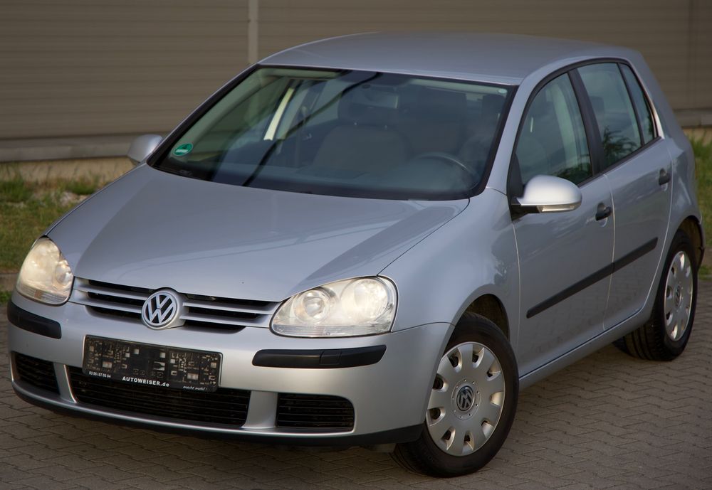 Volkswagen Golf V 1.6 Tour 2005