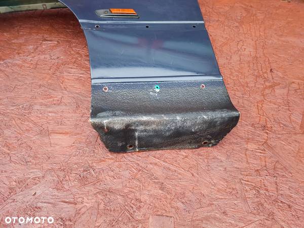 BMW E36 COUPE / CABRIO ORYGINALNE BŁOTNIKI PRZEDNIE LEWY / PRAWY PRZED-LIFT W DOBRYM STANIE O NR. 8 215 287 / 8 215 288 OEM - 6