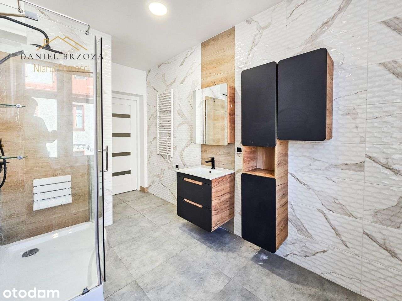 Mieszkanie z wyremontowaną kuchnią i łazienką-12