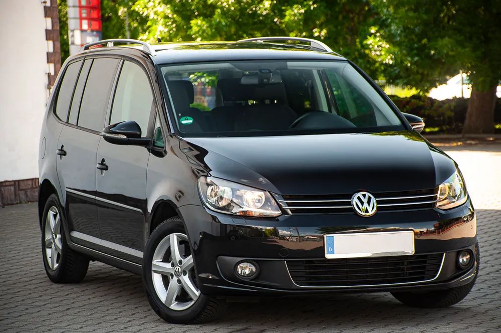 Volkswagen Touran II 2.0 TDI DSG United 2012