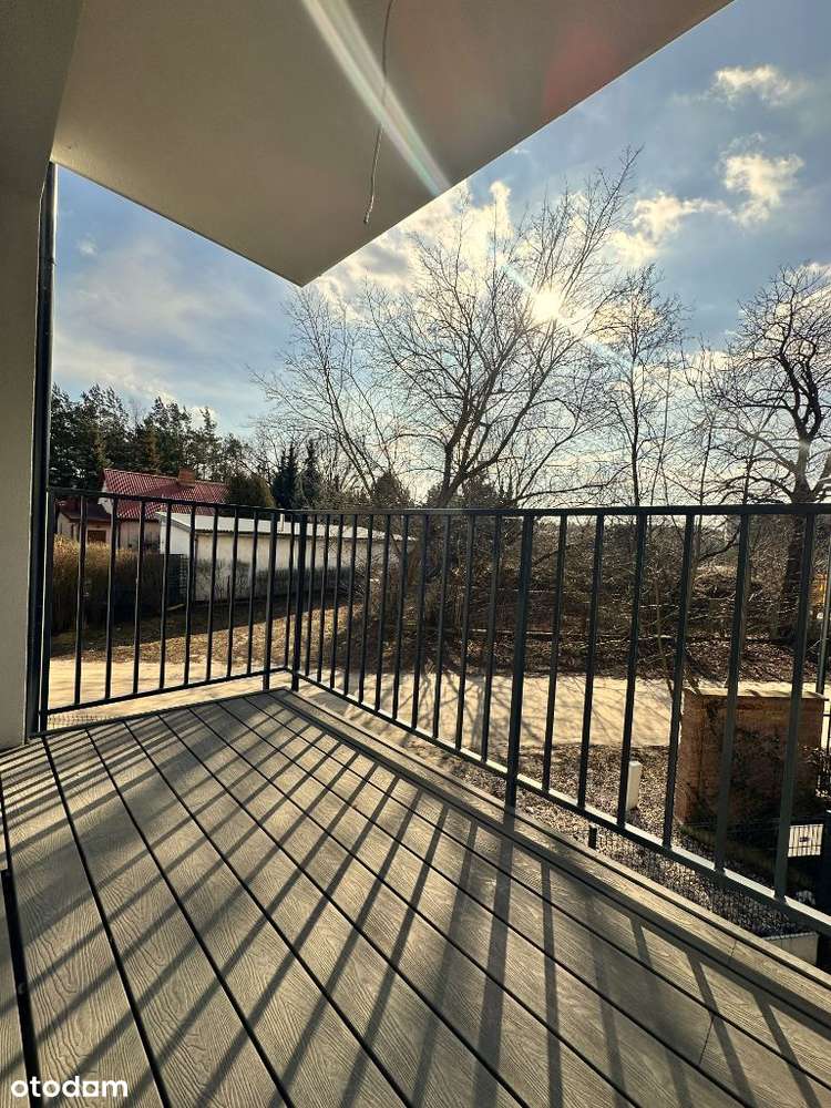 Segment | 5 pokoi | 2 Garderoby | 3 Łazienki | Ostatni lokal |-15