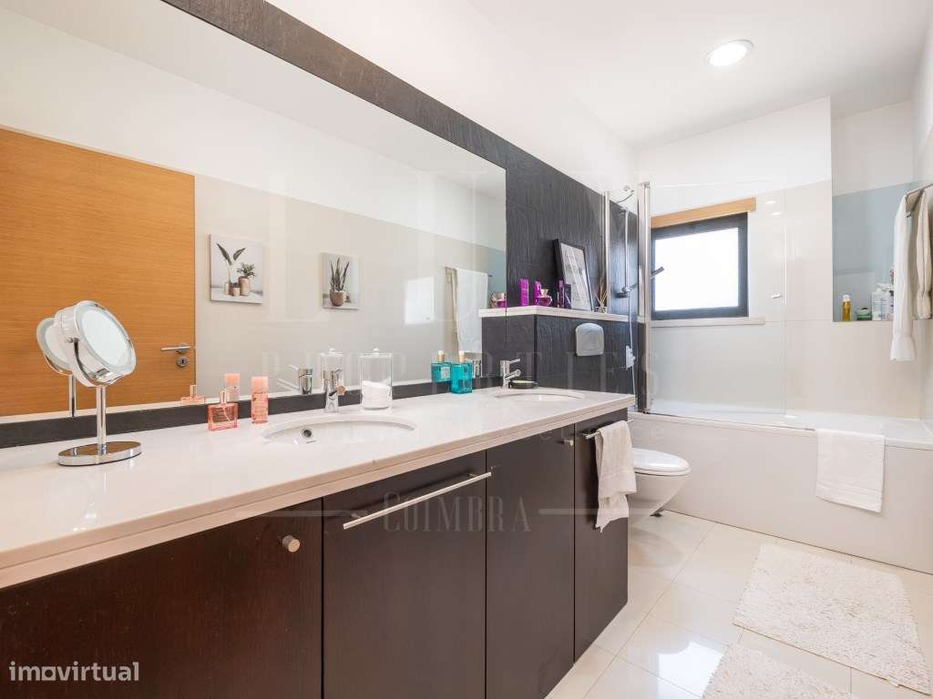 Moradia T4 | Bairro da Liberdade, Coimbra-12
