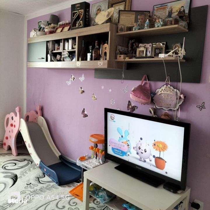 Apartament 2 camere Semidecomandat Noua - Imagine principală: 4/8