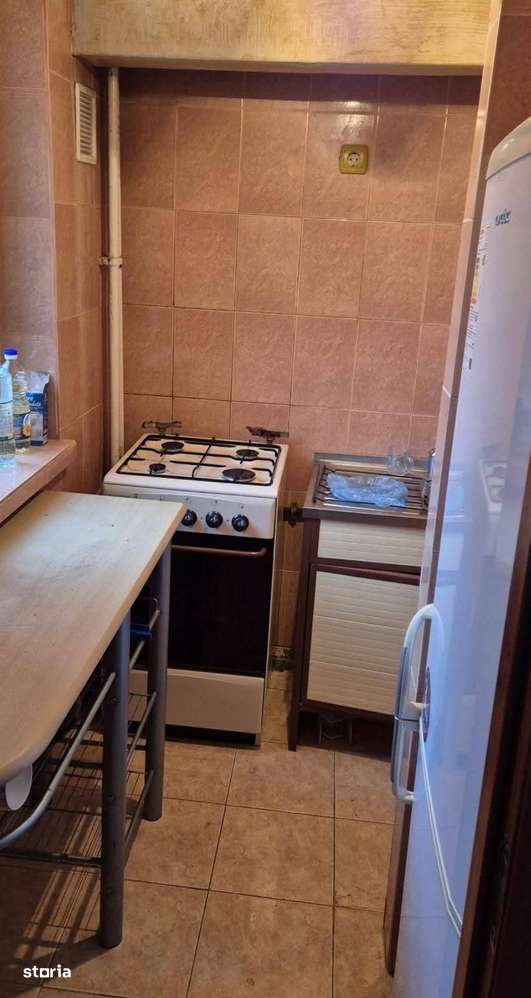 Apartament 2 camere în Valea Roșie, etajul 1/4-3