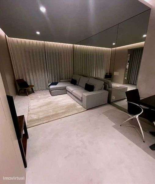 Apartamento T1 para arrendamento no Funchal - Grande imagem: 5/12