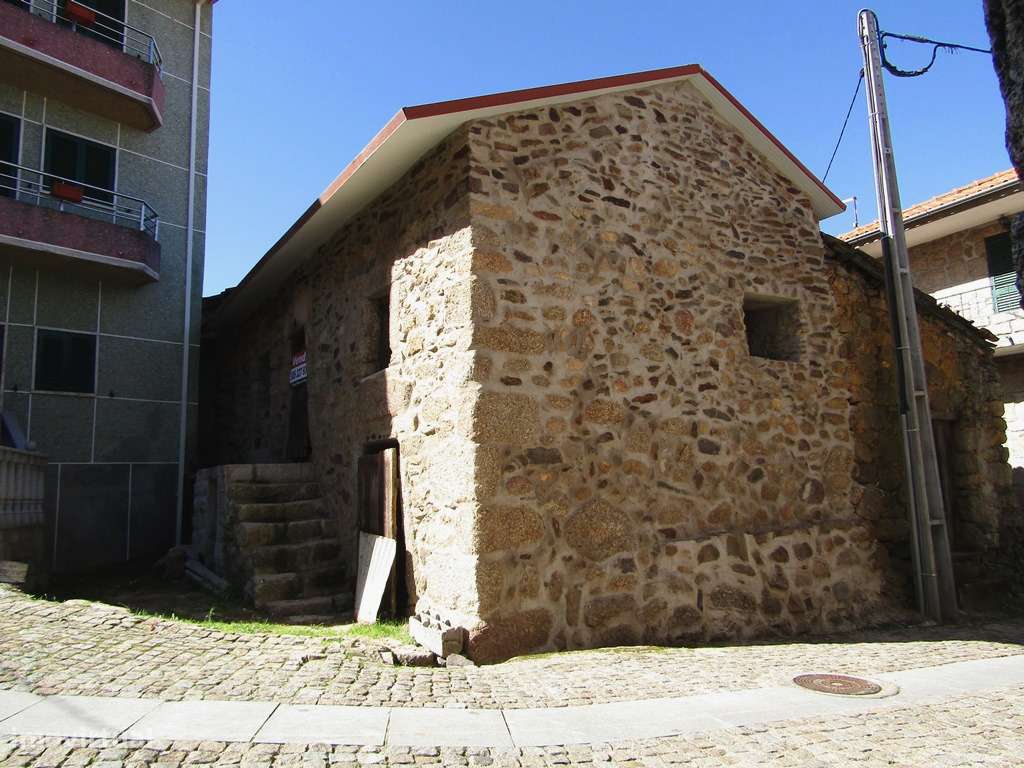 Casa de Pedra em Bonita Aldeia – Serra da Estrela - Grande imagem: 3/39