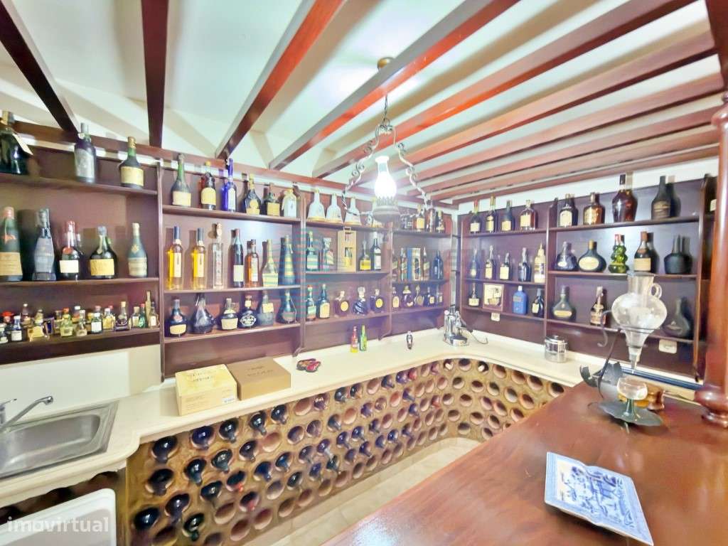 Moradia V5 com terreno com 2075m2, vista de mar-59