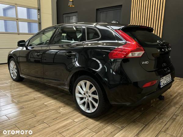 Volvo V40 - 10