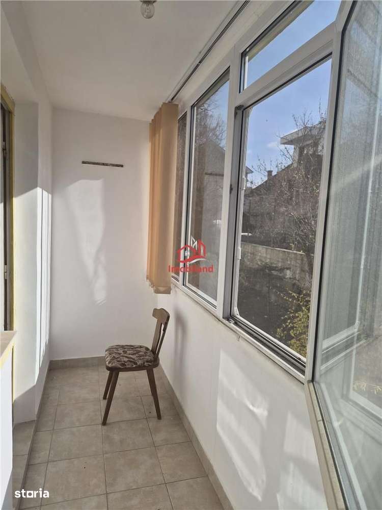 Apartament 3 camere zona Diana-2