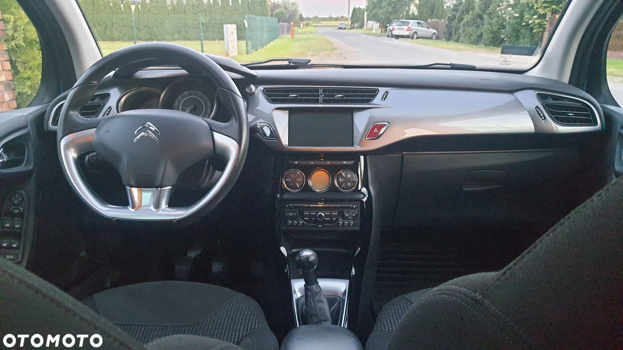 Citroën C3 1.6 e-HDi Exclusive - 10