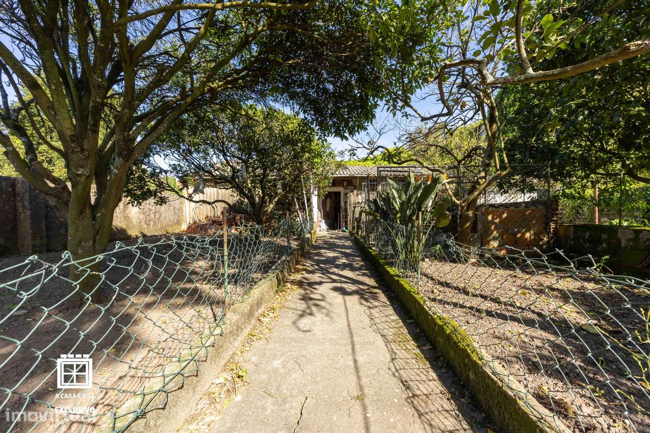 Moradia no centro de Ovar com excelente potencial - Exclusivo-11