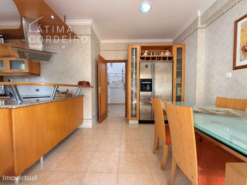 Morada Condomínio Privado Quinta do Peru-18