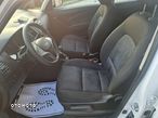 Hyundai ix20 1.4 blue Comfort - 8