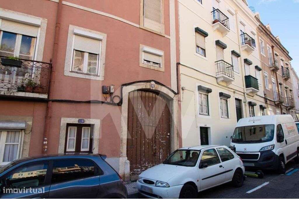 Campo de Ourique | Oportunidade - Prédio e duas moradias inseridos em - Grande imagem: 4/13