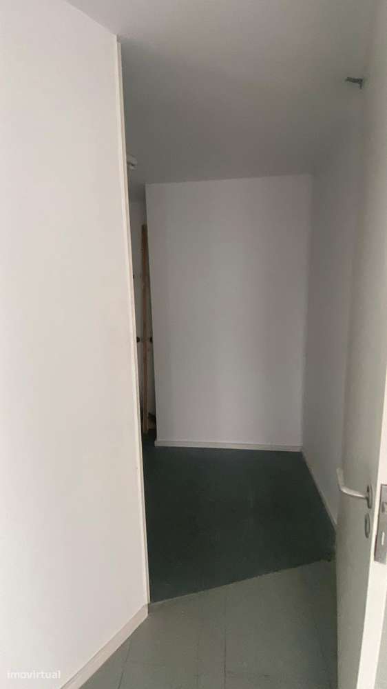 Escritório de 447m², com privilegiada vista, no Centro do Porto-12