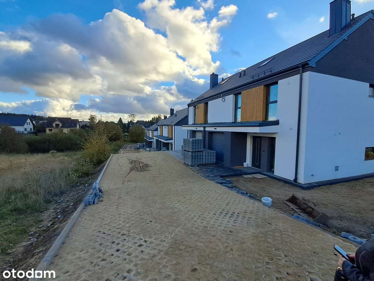 Bliźniak w centrum Bojana. 5 pokoi, garaż, ogródek. Gotowy. - Pełny obrazek: 4/13