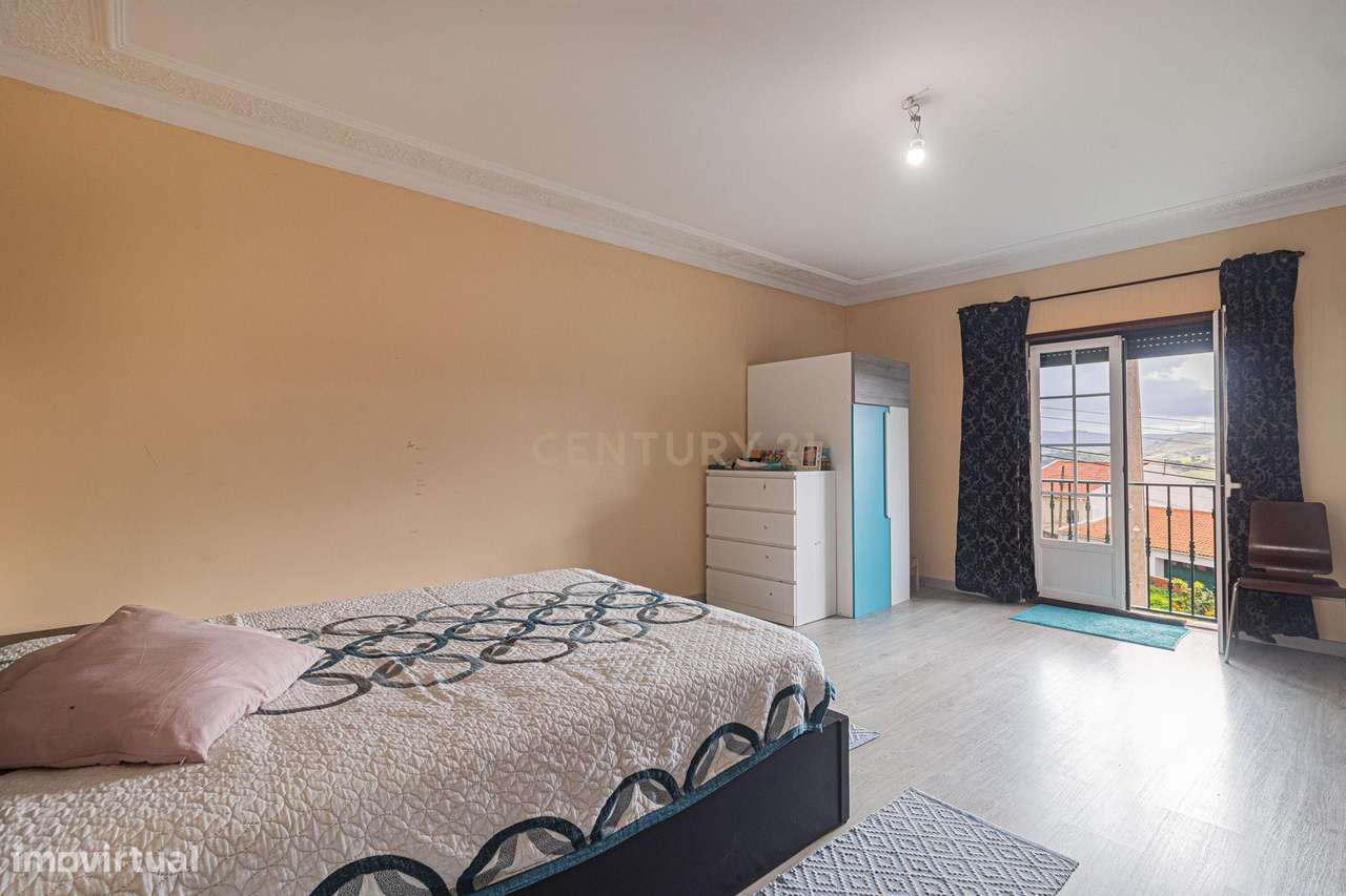 Casa T3 em Santa Maria, Torres Vedras - Oportunidade Única!-30