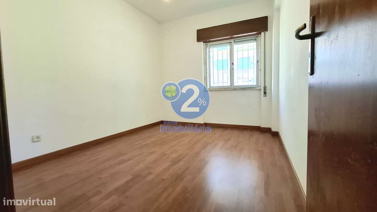 Apartamento T2 - Marrazes-8