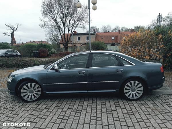 Audi S8 5.2 FSI Quattro - 6