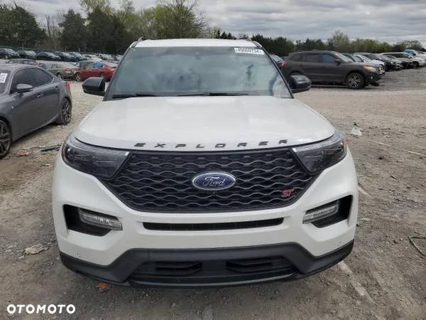 Ford Explorer - 5