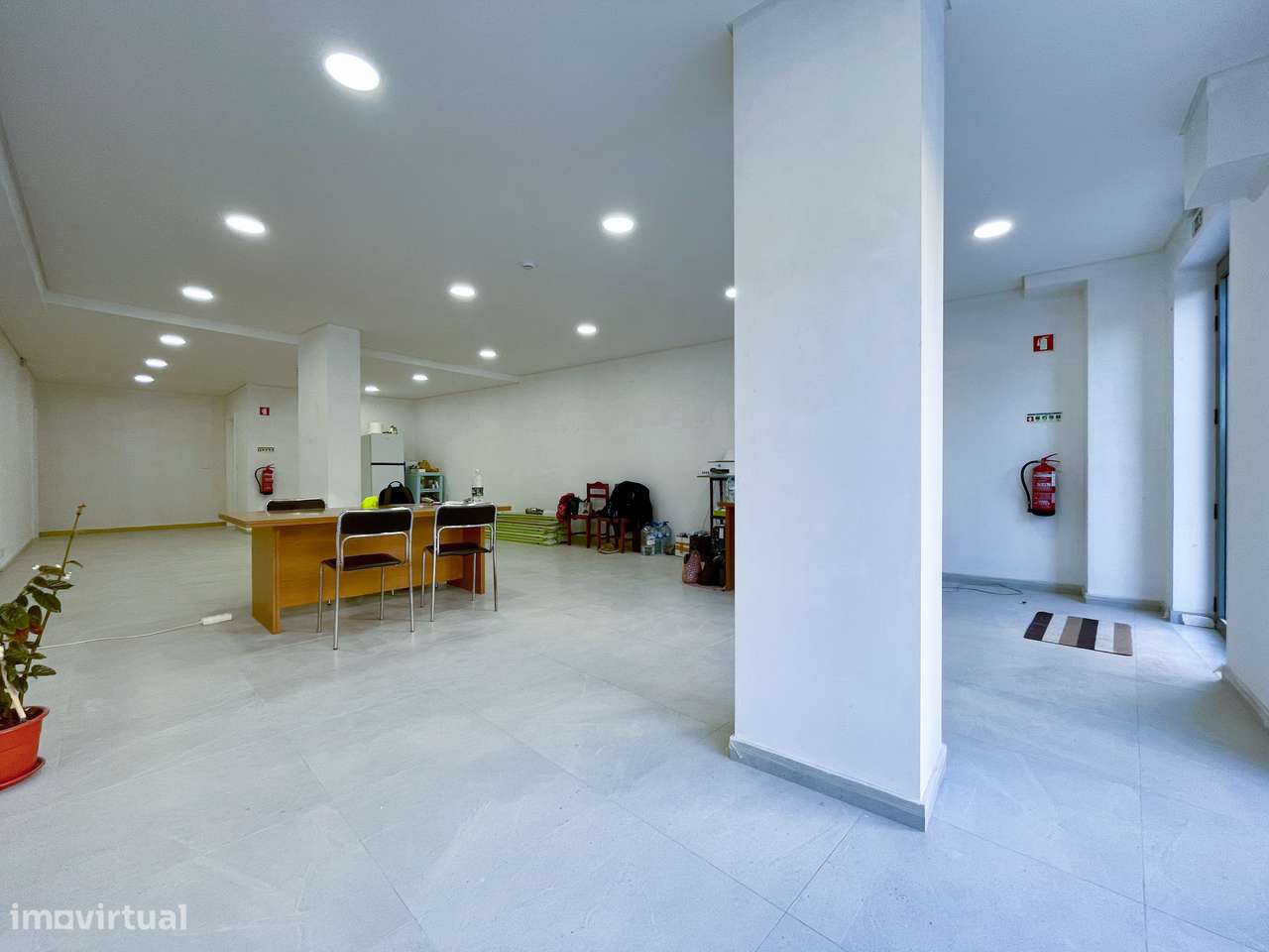 Loja Ampla - Póvoa de Santa Iria - Grande imagem: 2/12