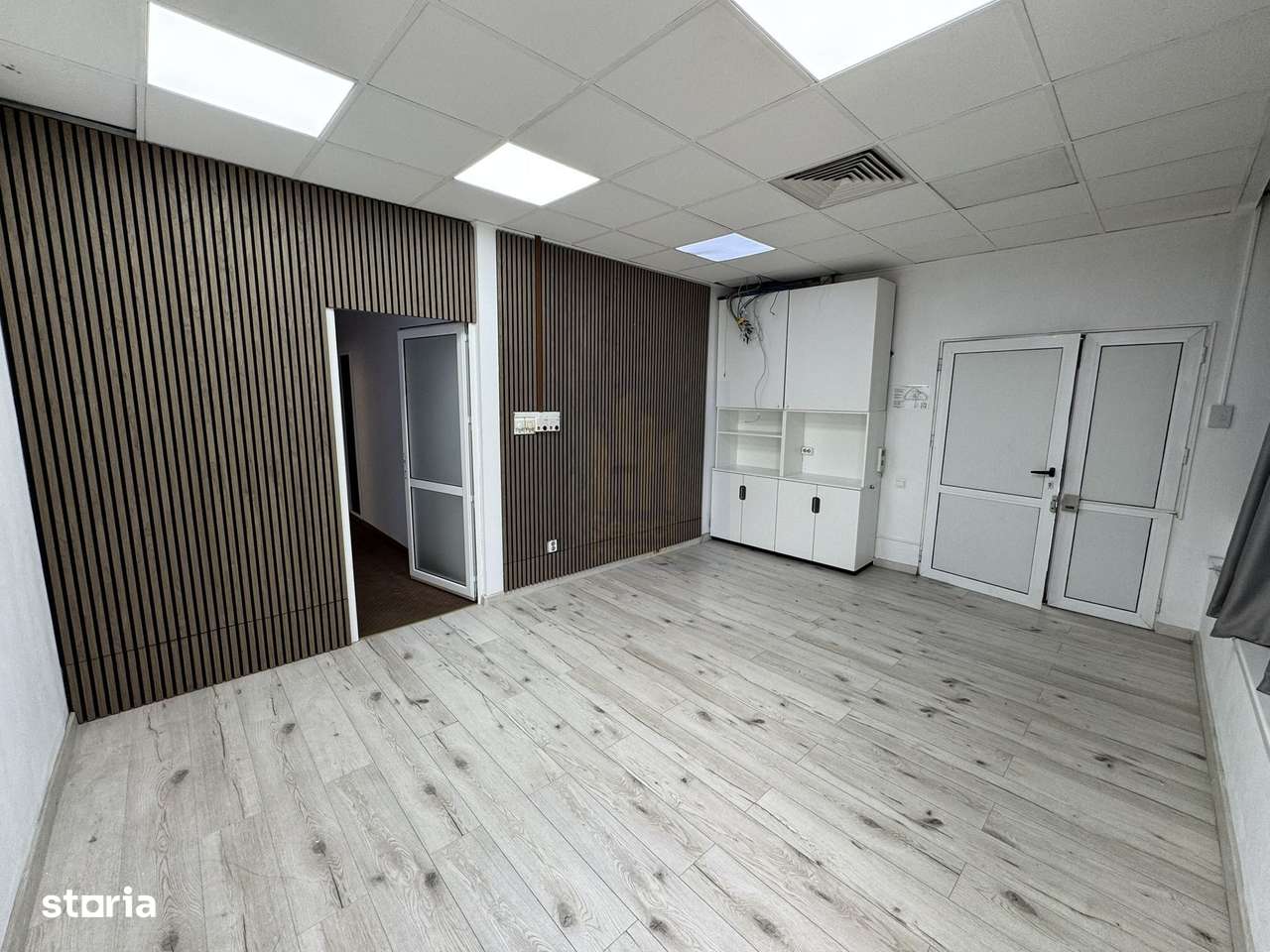 Spatiu comercial/birouri de inchiriat in zona *Tineretului* - metrou - Imagine principală: 1/20