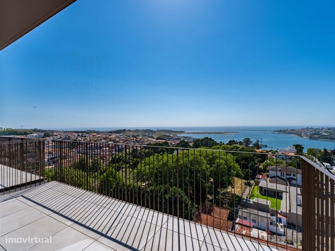 Fantástica Penthouse T3 Duplex no The Yard-28