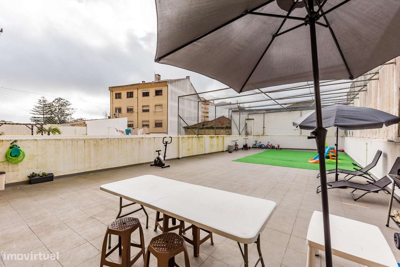 APARTAMENTO T3 | REMODELADO | TERRAÇO 100M2 | COLÉGIO REGGIO EMILIA-28