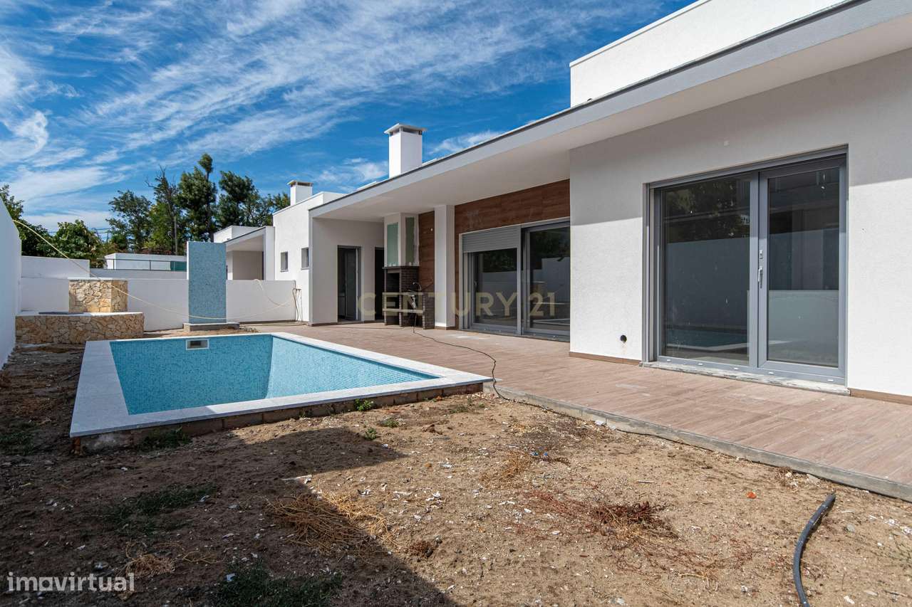 Moradia T4 térrea Azeitão - Grande imagem: 2/47