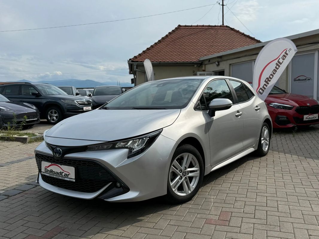 Toyota Corolla - 1