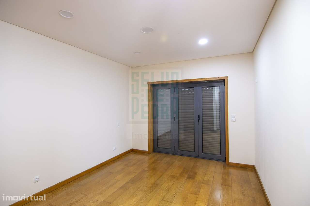 Moradia V4 Viana do Castelo-24