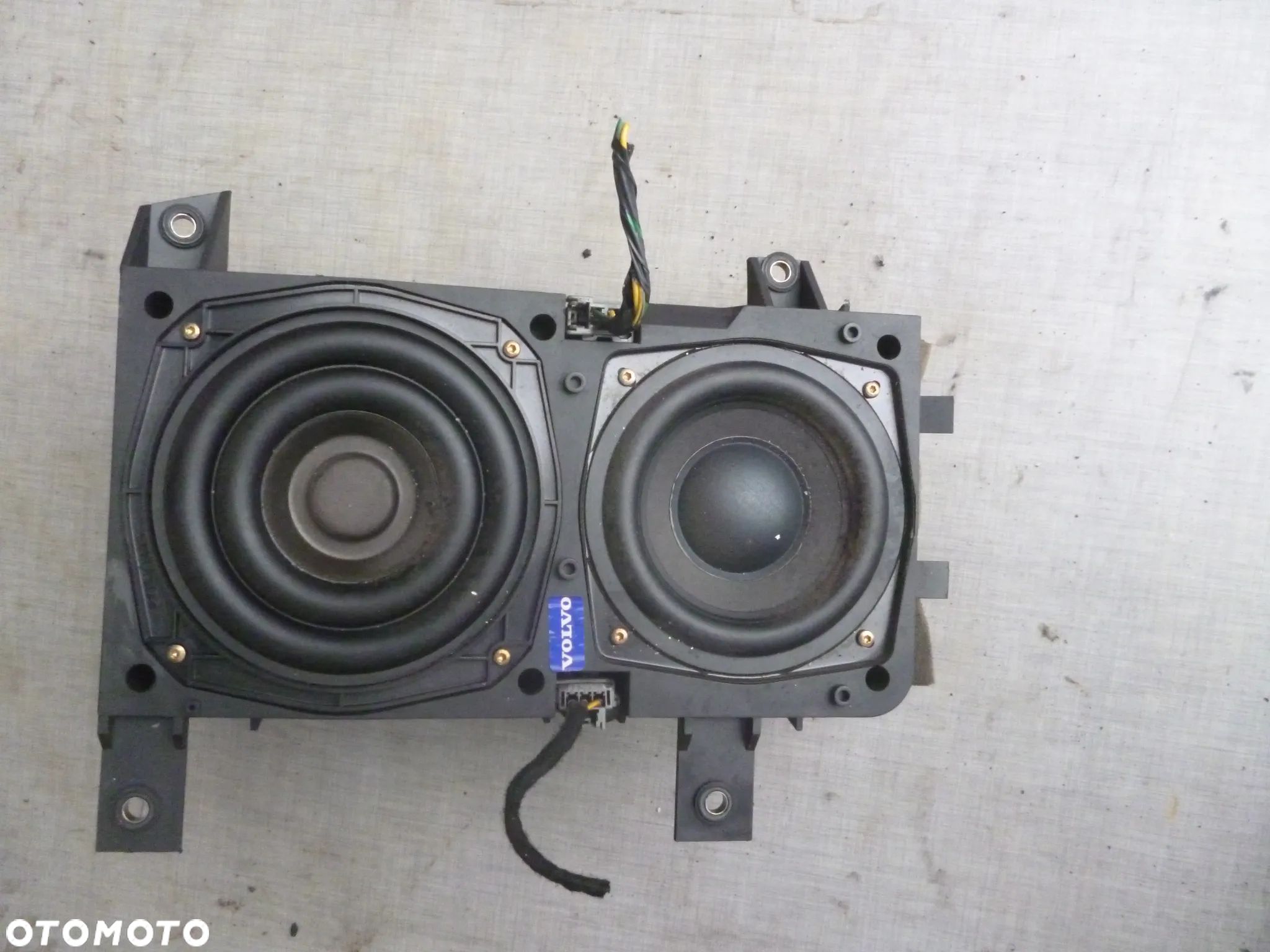 VOLVO V40 SUBWOOFER GŁOŚNIK - 1