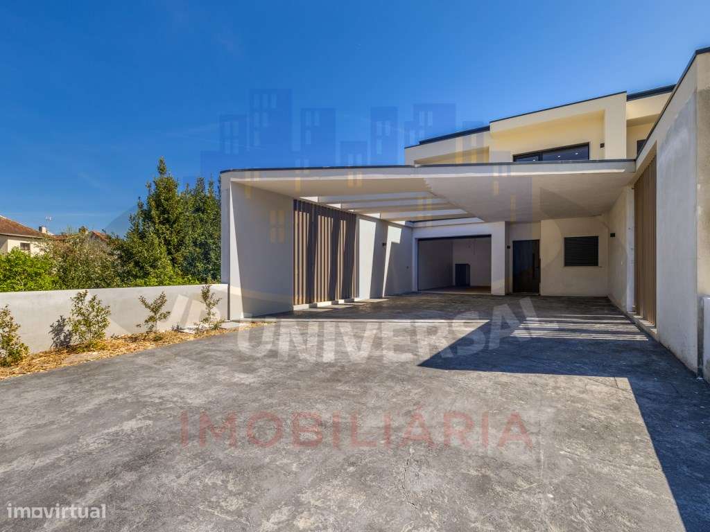 Vende-se Moradia T3 Exclusiva , Garagem, Jardim e Acabamentos de Luxo-40