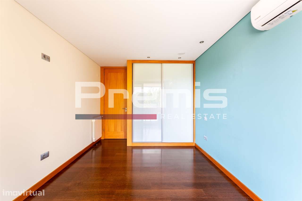 Apartamento T3 Venda em Oliveira do Douro,Vila Nova de Gaia-40