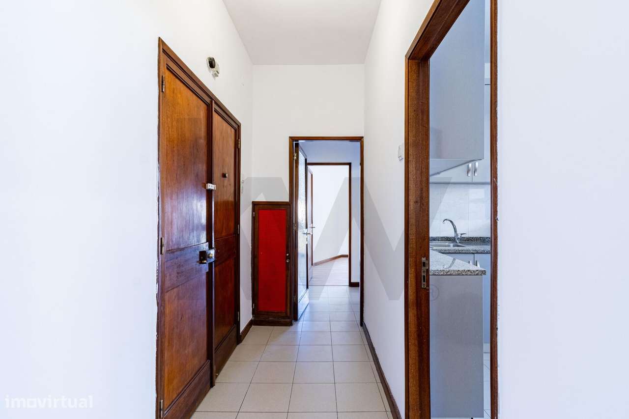 APARTAMENTO T2+1 NO PORTO JUNTO AO PARQUE DO COVELO - Grande imagem: 2/25