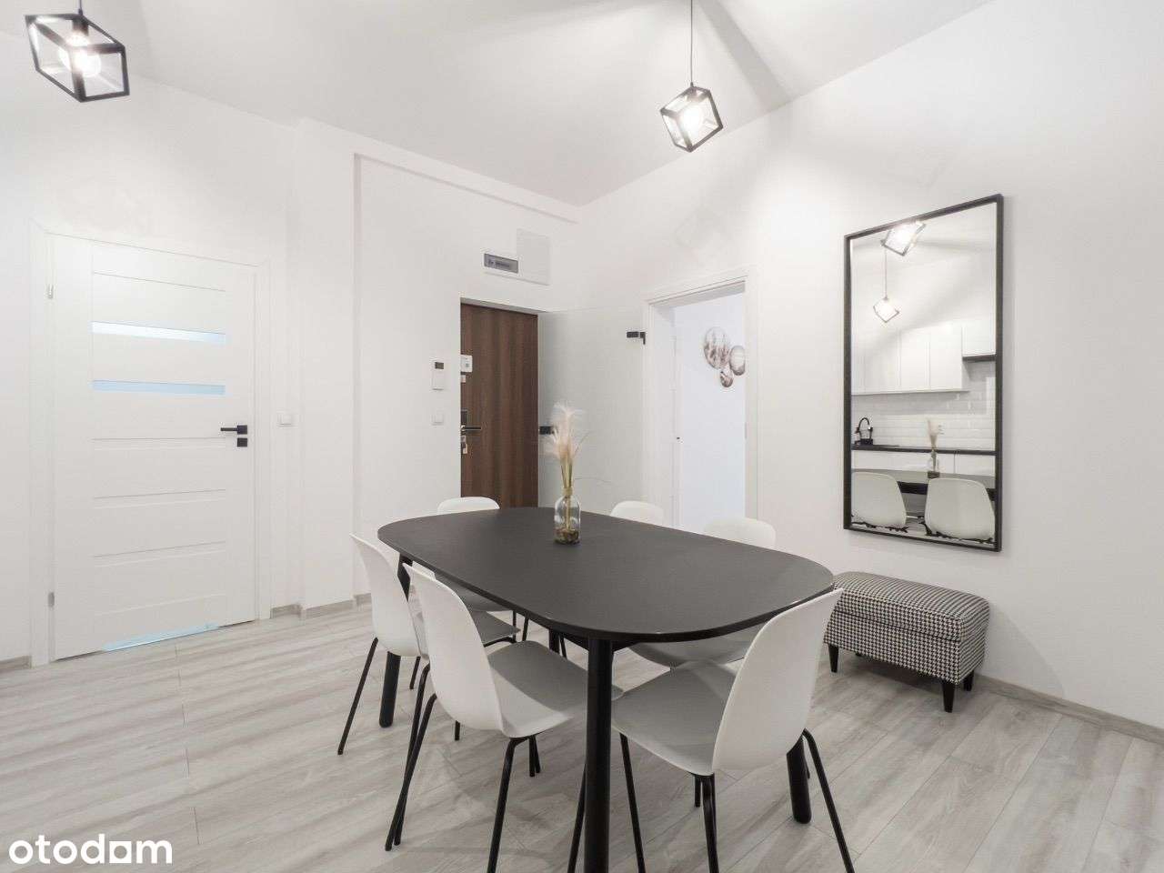 Nowy apartament z 2 Sypialniami Przy Deptaku-4