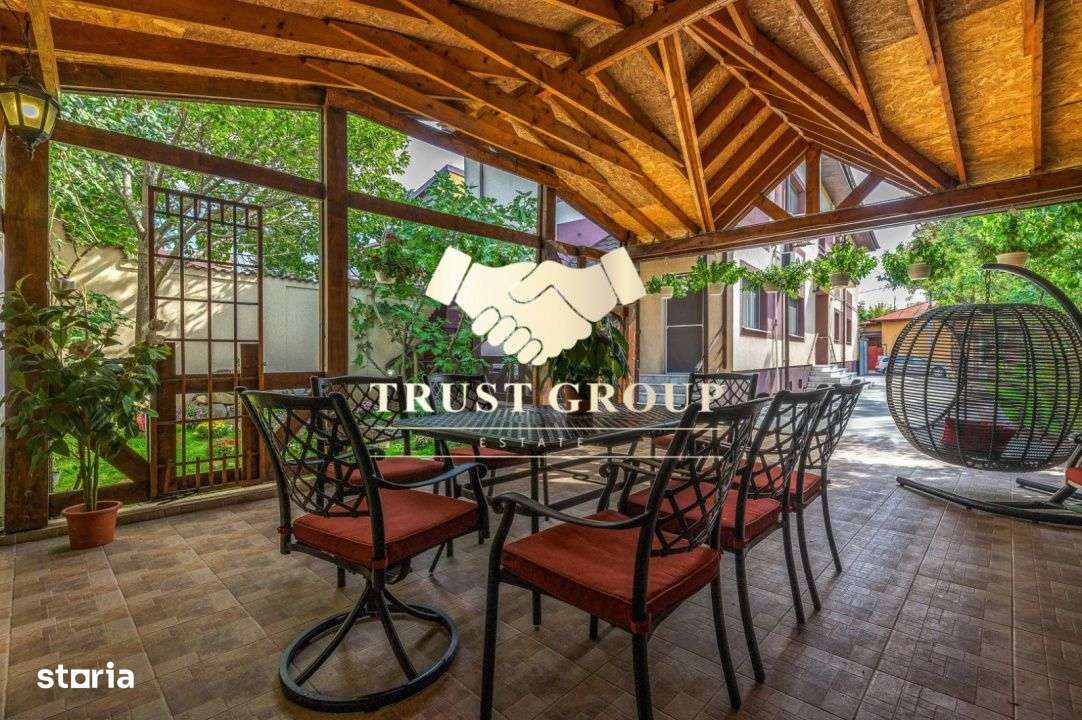 Vila 360 mp utili, teren 510 mp curte libera 300 mp la 200 m de Parcul - Imagine principală: 5/19