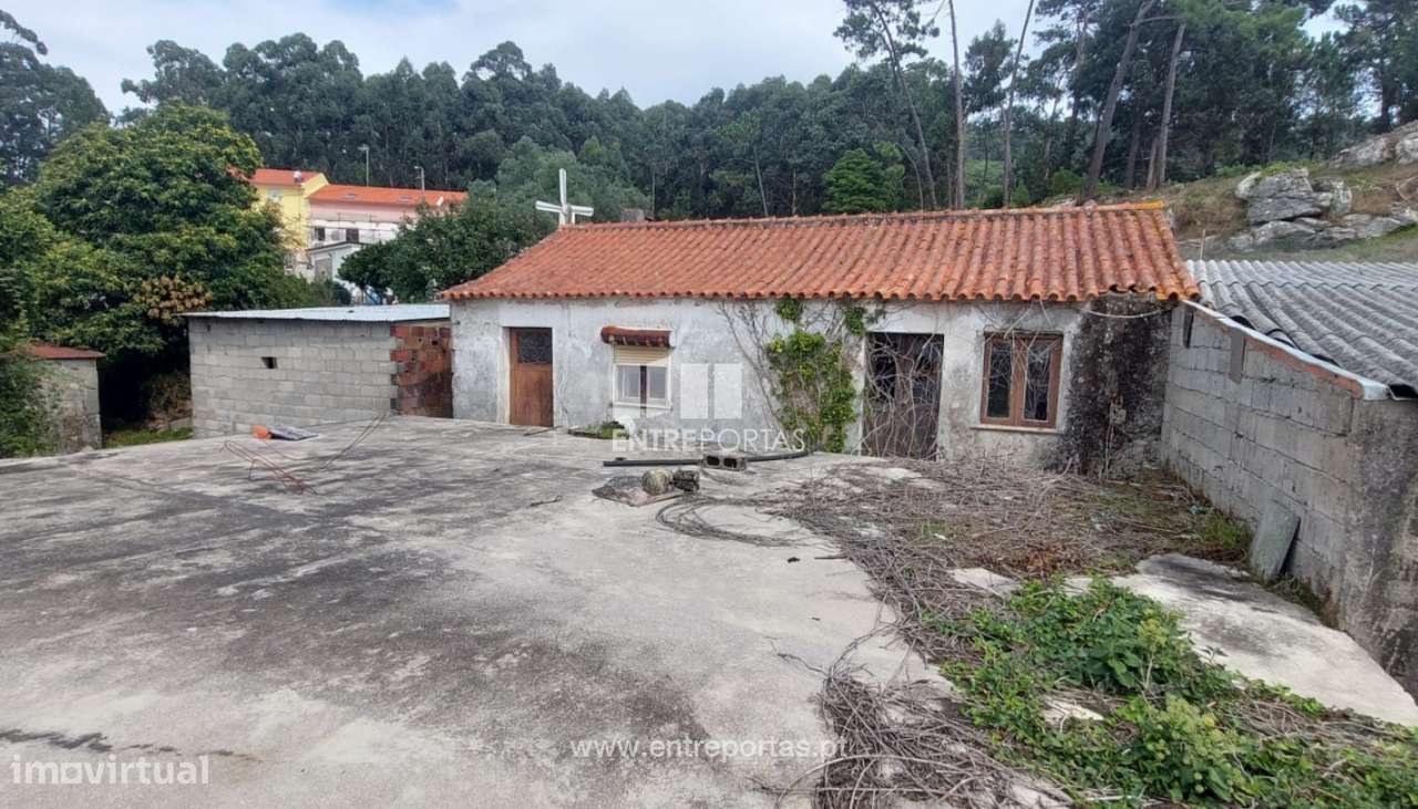 Venda de quintinha c/ 4 moradias p/ restauro, Areosa, Viana do Castelo - Grande imagem: 5/33