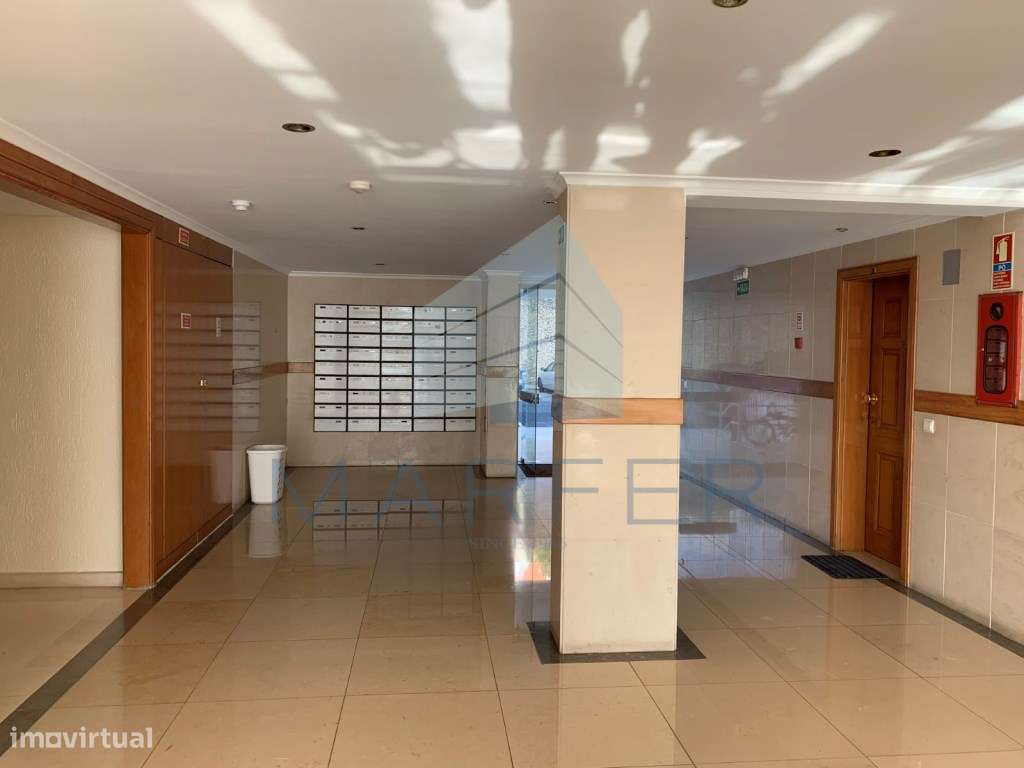 Apartamento T2 - Central - Grande imagem: 2/22