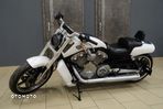 Harley-Davidson V-Rod Muscle - 24